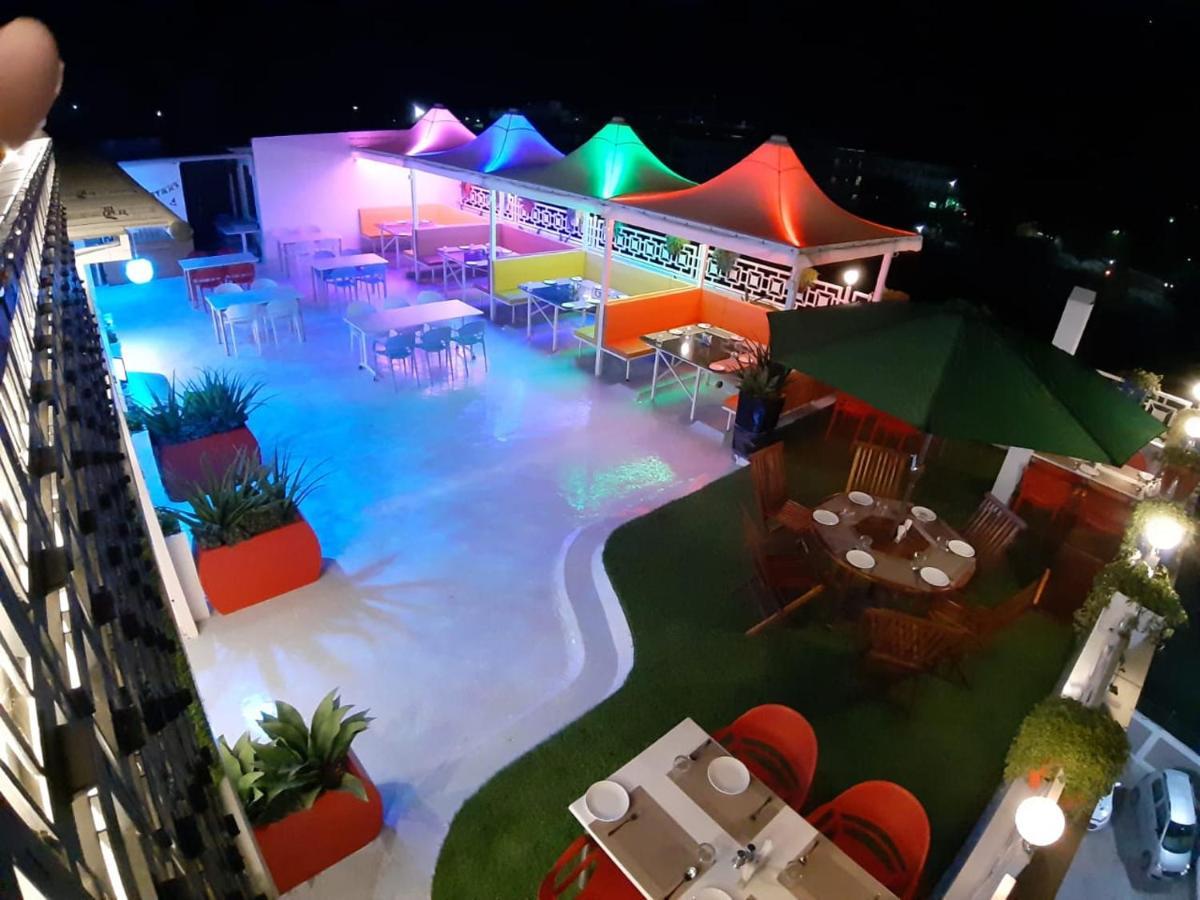 Hotel The Grand Piano - Best Business Hotel In Patan מראה חיצוני תמונה
