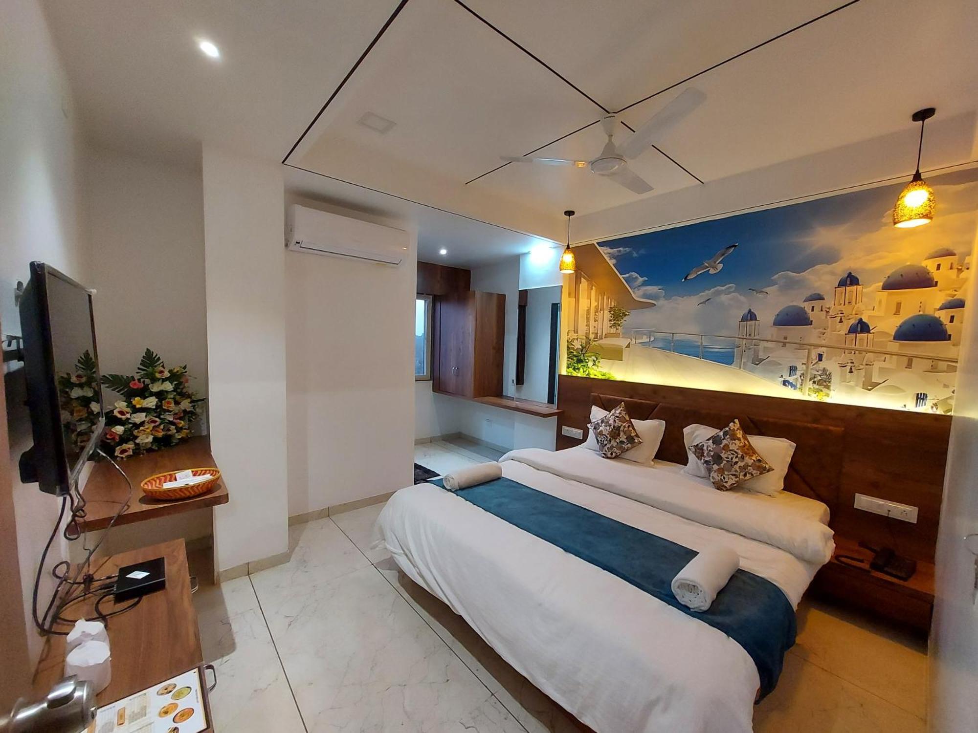 Hotel The Grand Piano - Best Business Hotel In Patan מראה חיצוני תמונה